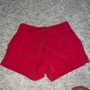 Lululemon spring break away short